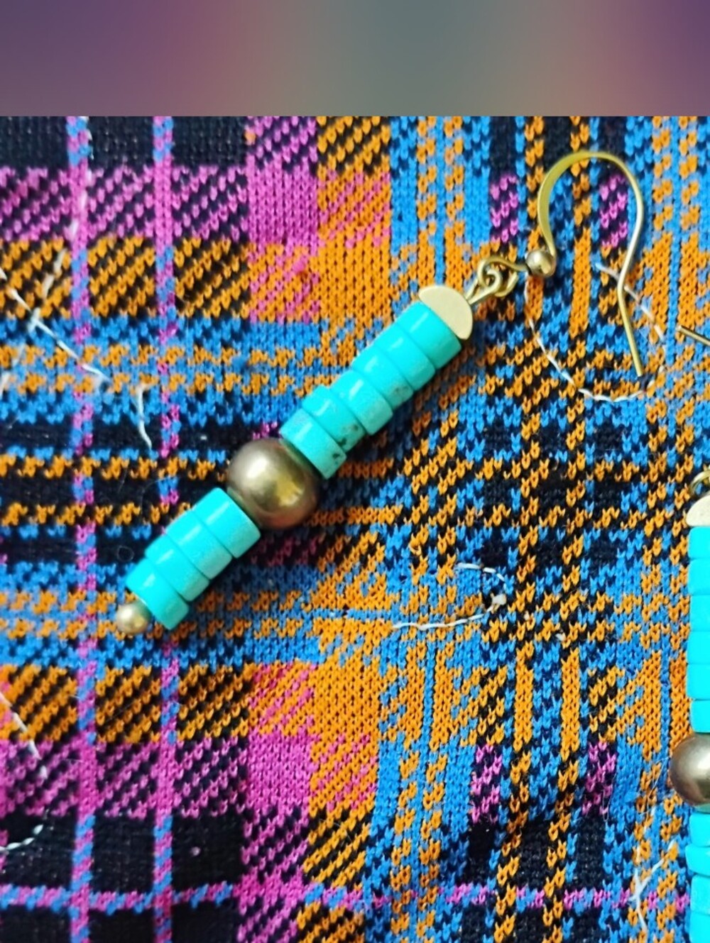Classic Turquoise Heishi Handmade Earrings - Picture 5 of 7